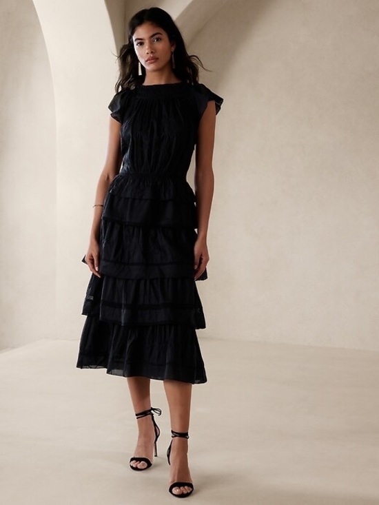 Banana Republic Dresses & Skirts - Banana Republic Selene Embroidered Midi Dress